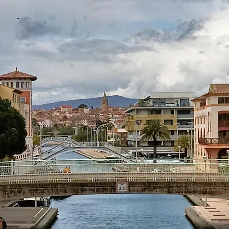 Boulouris Avec Parking A 2 Minutes A Pied Des Plages Apartment Saint-Raphael (Var)